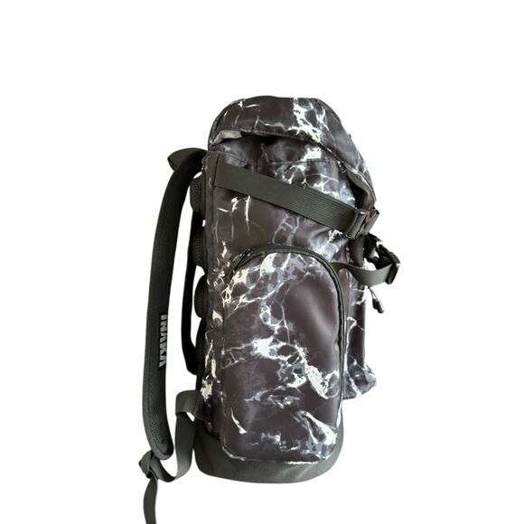 Inaka Power Backpack School Outdoors Black White Pockets Commuter Sports Unisex - Picture 5 of 11